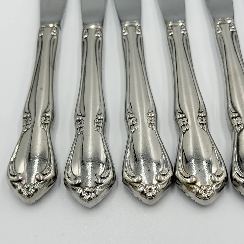 Oneidacraft Deluxe Chateau Dinner Knives Set of 8 Stainless Steel Flatware 8.5